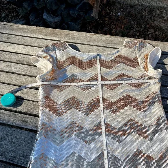 White House Black Market Sequin Dress Gold and Silver Chevron Zig Women’s Medium - Picture 11 of 13